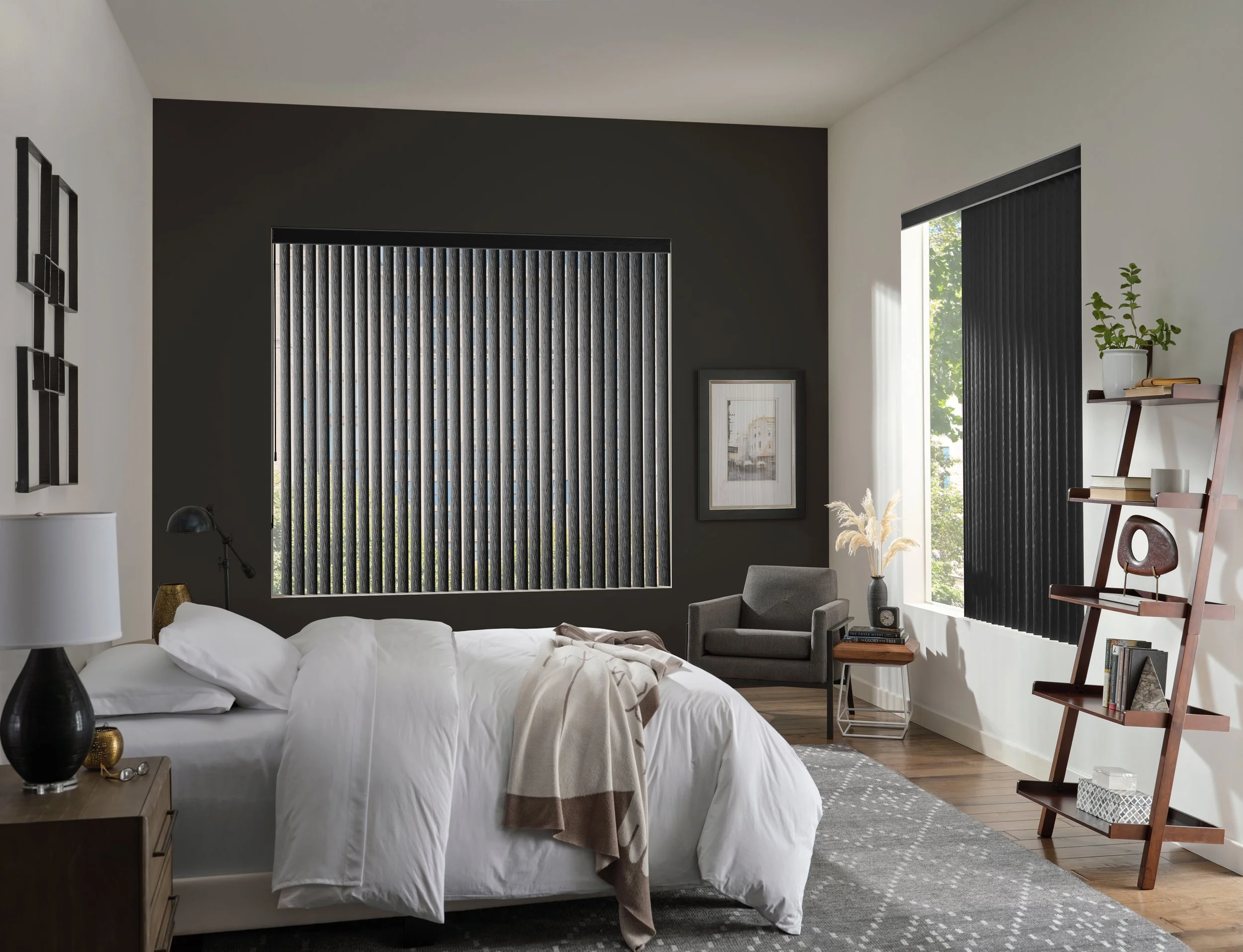Hunter Douglas - image 4