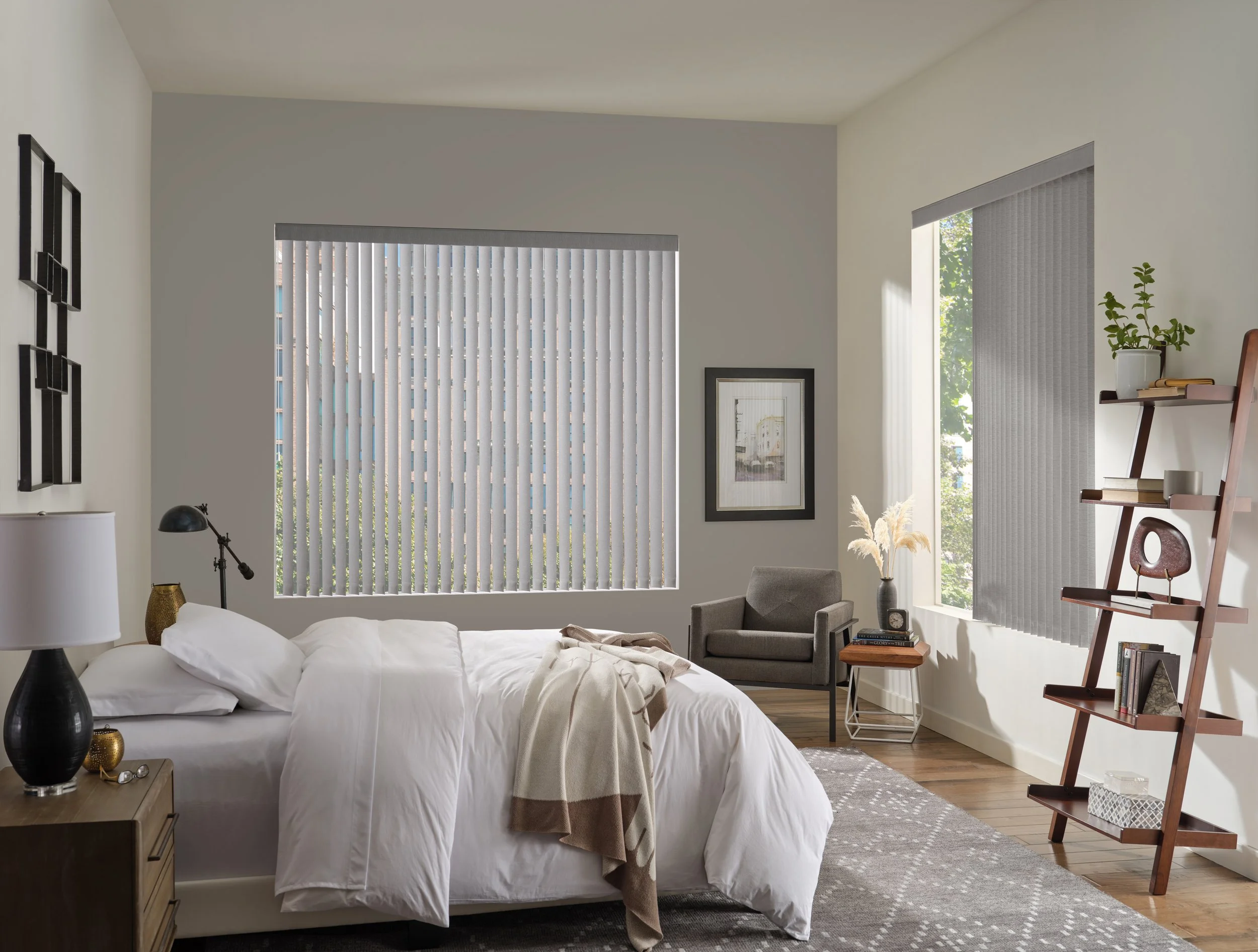 Hunter Douglas - image 5