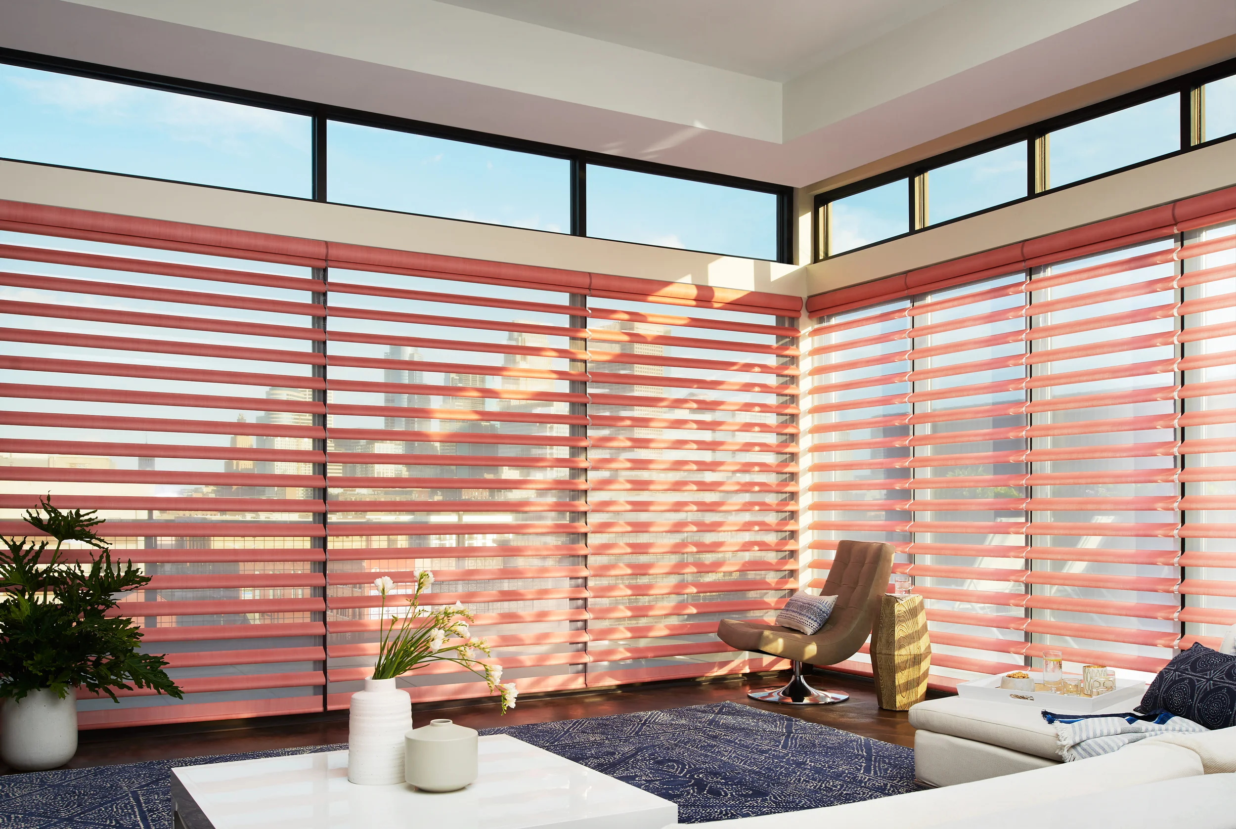 Hunter Douglas - image 4